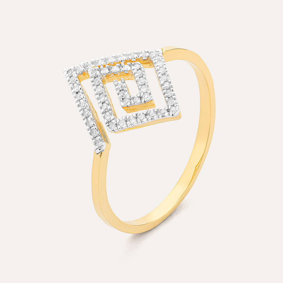 A-maze-Ing Statement Ring